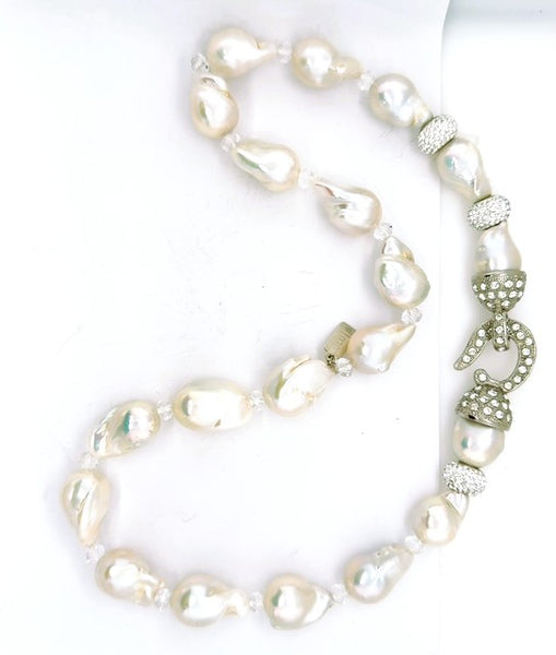 LULU B Designs artwork 'SHERRI OOK' at Canada House Gallery