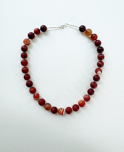 . NESHKA artwork 'LACE AGATES AND SILVER NECKLACE' at Canada House Gallery
