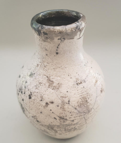Elizabeth Harris artwork 'WHITE CRACKLE VASE W/ GREEN LIP' at Canada House Gallery