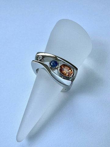 ORANGE SAPPHIRE RING