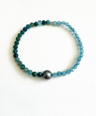 AQUAMARINE, GREEN TOURMALINE & FRESH WATER PEARL BRACELET