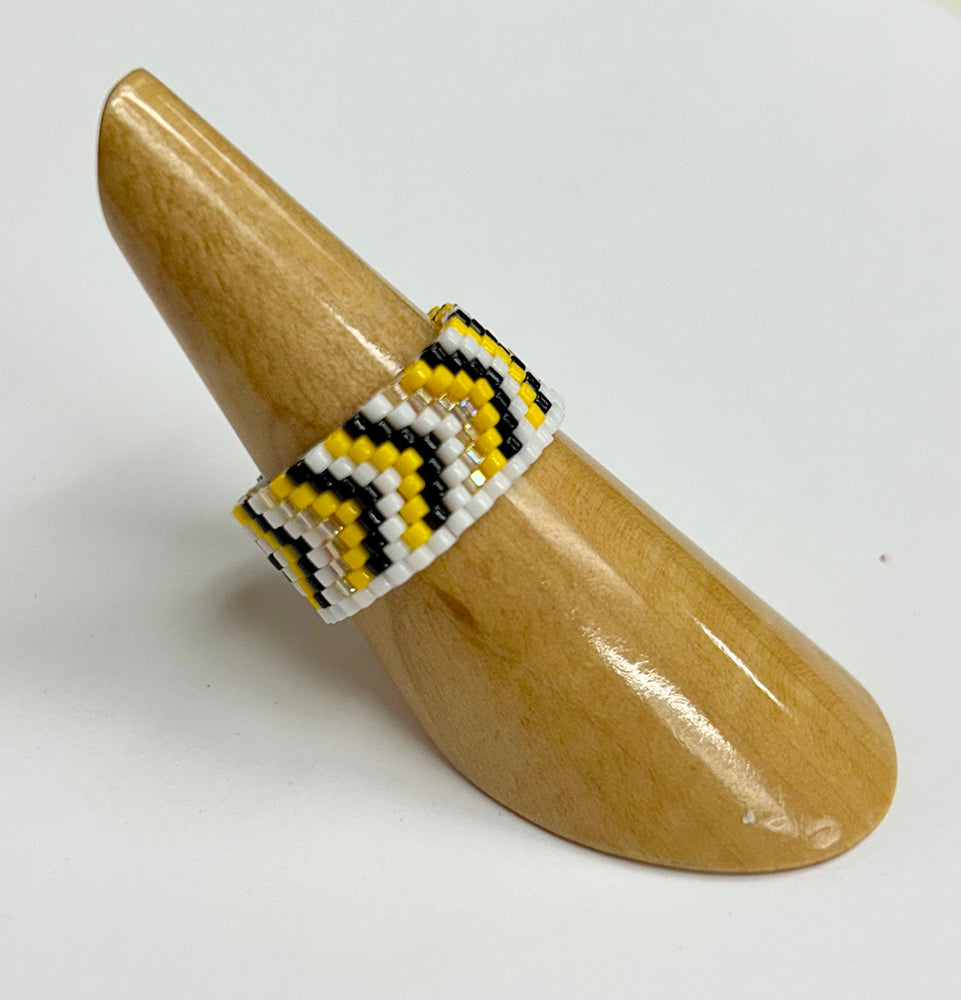 Candice Allard artwork 'BIRD RING SERIES: BALD EAGLE' at Canada House Gallery